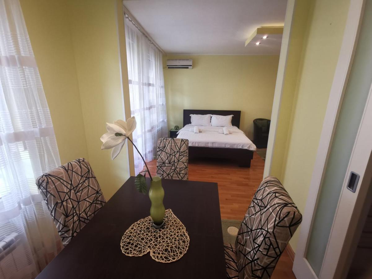 Twin Belville Apartments Belgrado Exterior foto